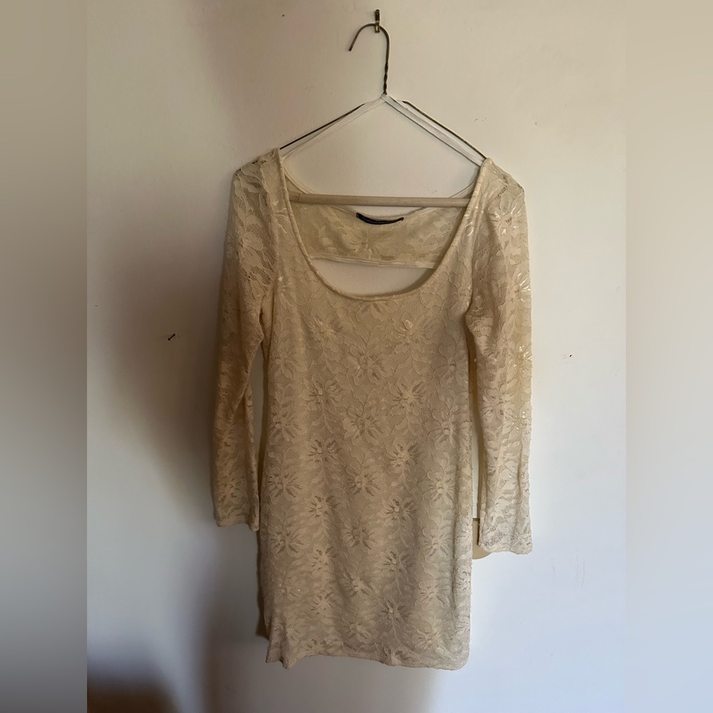 Foreign exchange off white lace dress size M